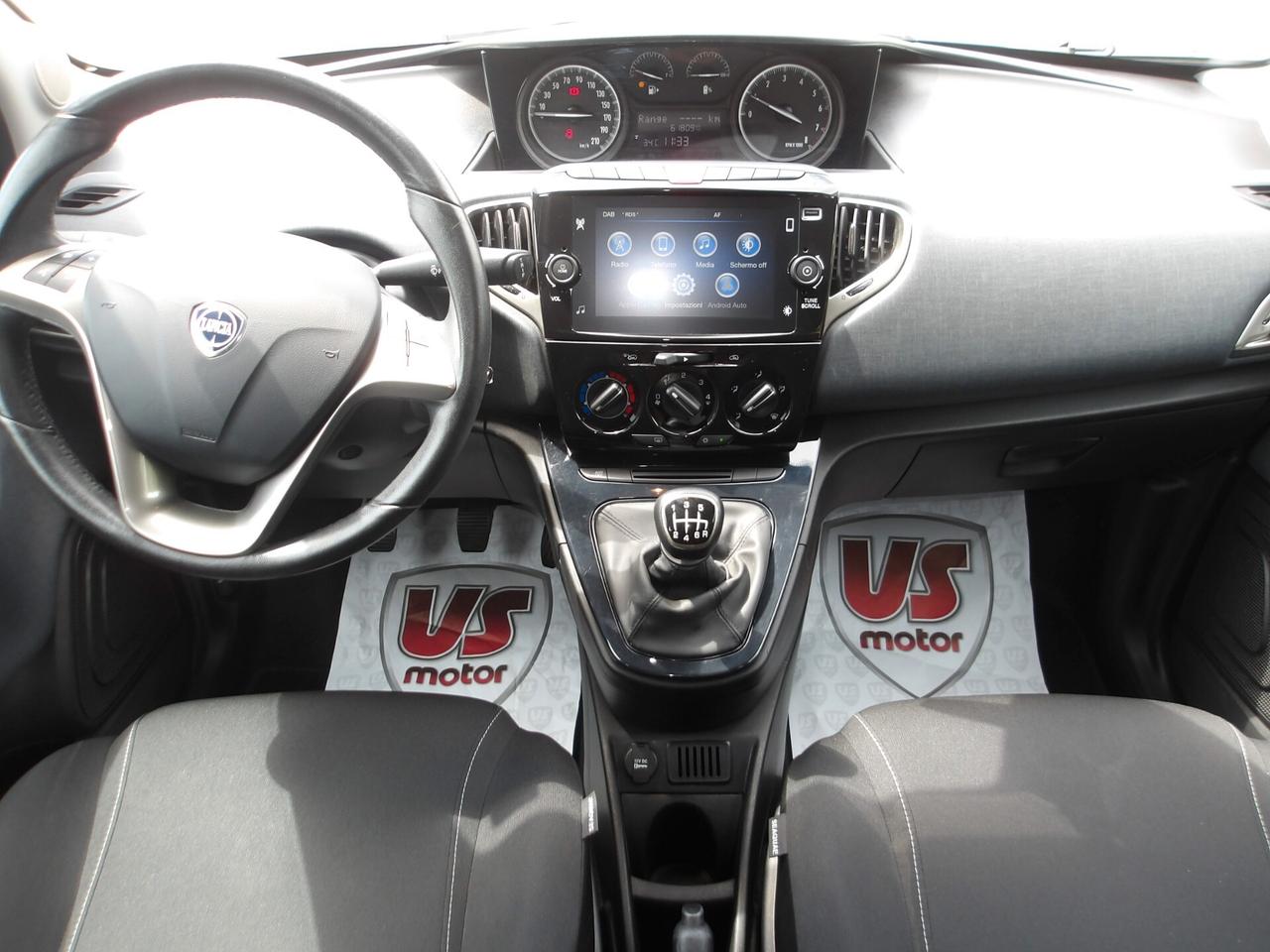 LANCIA YPSILON 1.0 HYBRID-KM 61.000