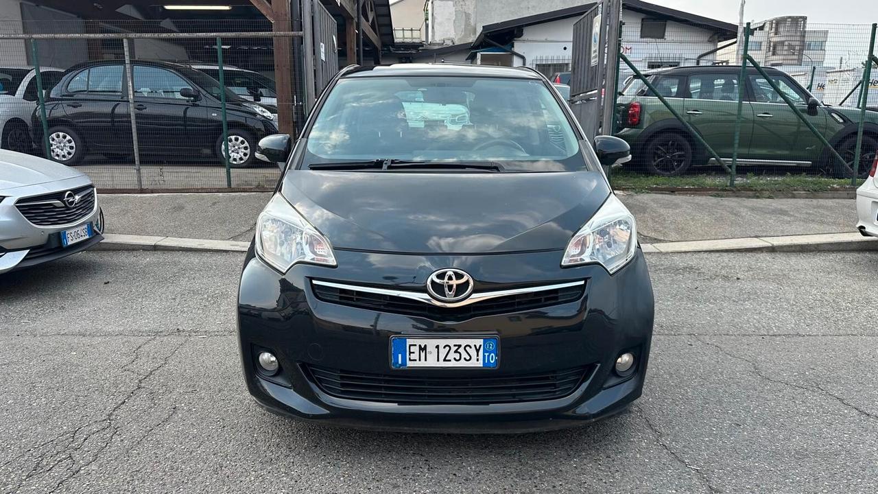 Toyota Verso-S 1.3 MT Style