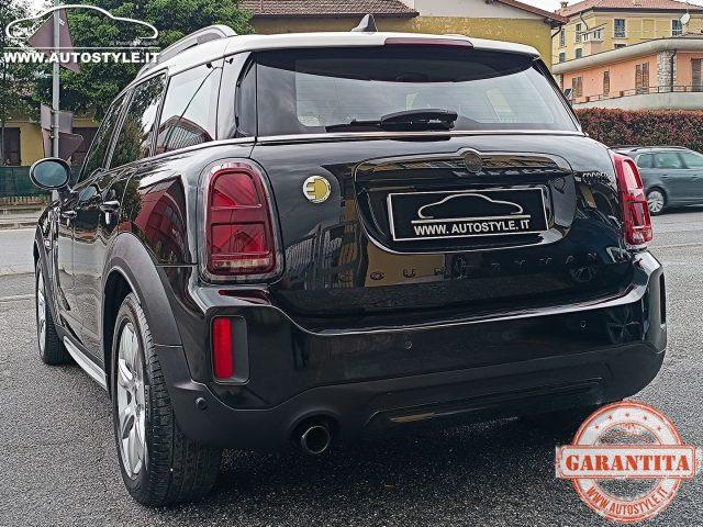 MINI Countryman Cooper SE 1.5 ALL4 STEPTRONIC Essential