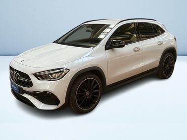 Mercedes GLA 200 200 D Premium 8G-DCT