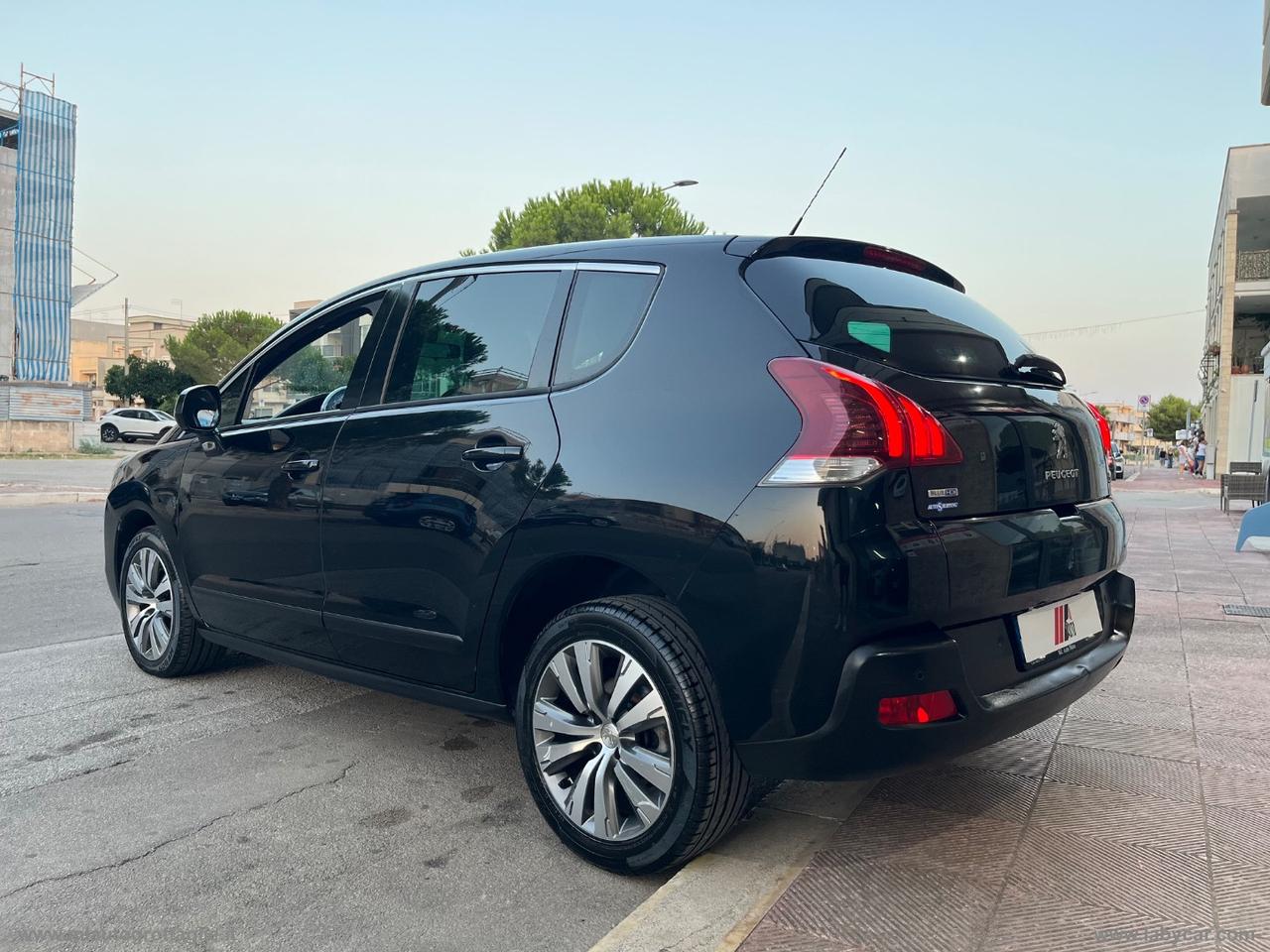 PEUGEOT 3008 BlueHDi 120 S&S Allure