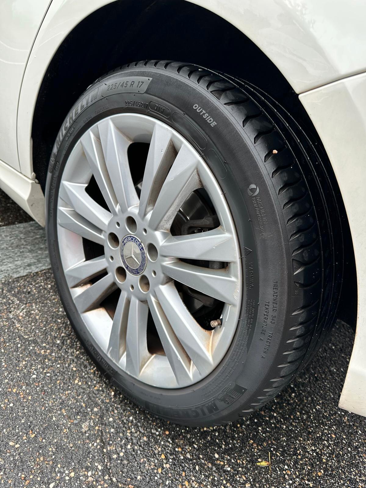 Mercedes-benz B 180 CDI Premium