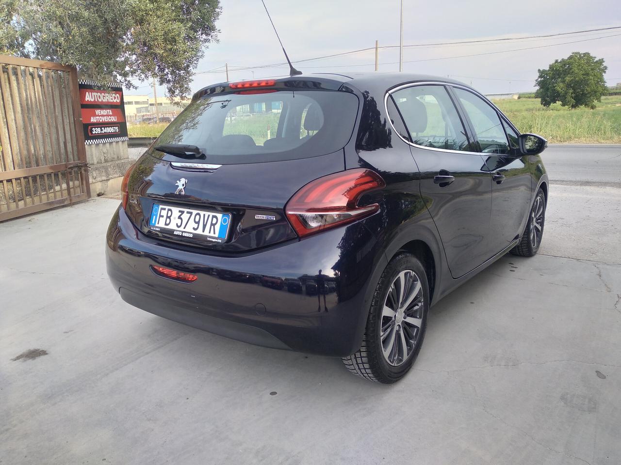 Peugeot 208 BlueHDi 75 5 porte Allure