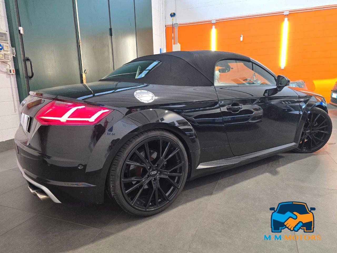 Audi TT Roadster 2.0 tfsi S line quattro s-tronic
