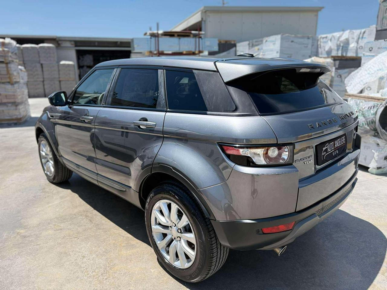 Land Rover Range Rover Evoque 2.2 TD4 5p. AUTOCARRO N1 !!!!