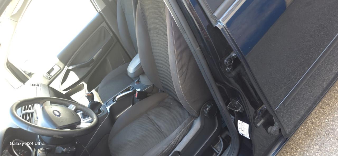 Ford C-Max 1.6 TDCi 90 CV Titanium
