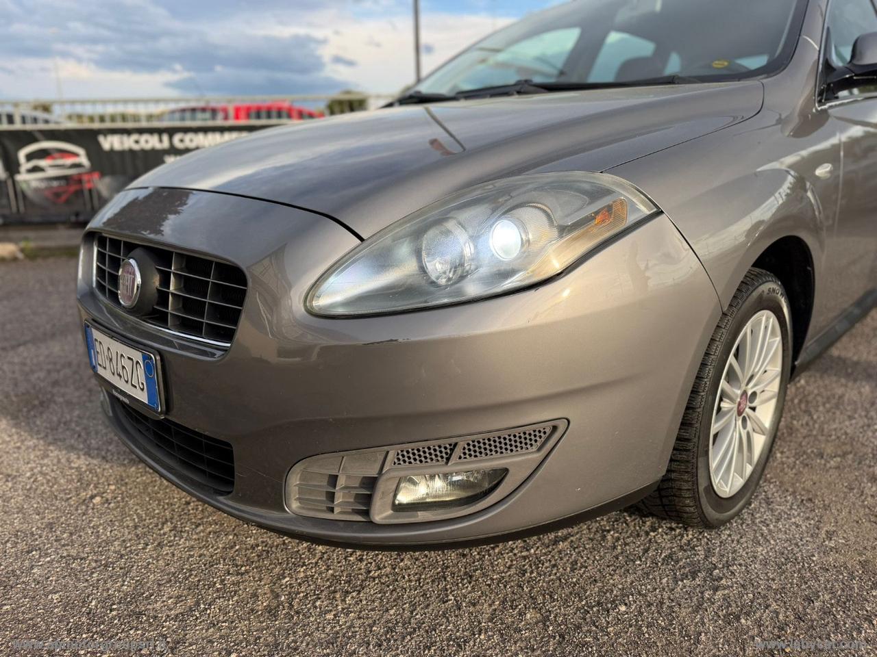 FIAT Croma 1.9 MJT Emotion