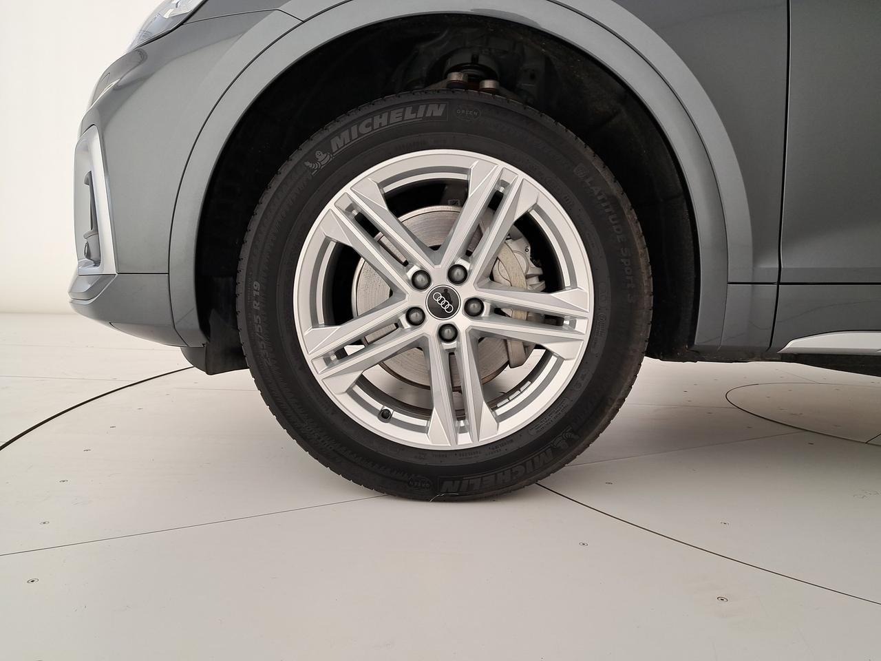 Audi Q5 40 2.0 tdi mhev 12v s line quattro s-tronic