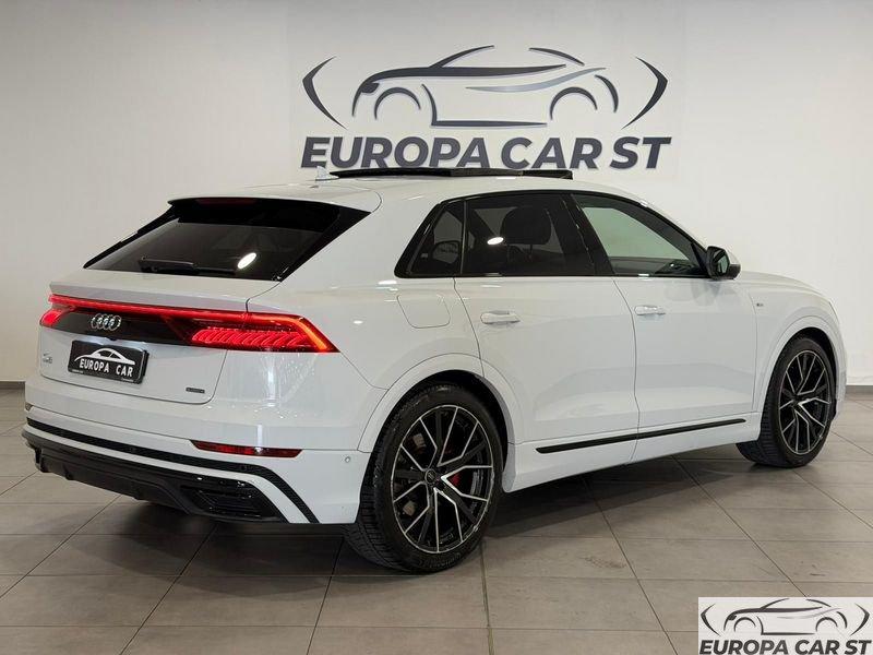 Audi Q8 50 TDI quattro tip. S Line Edition