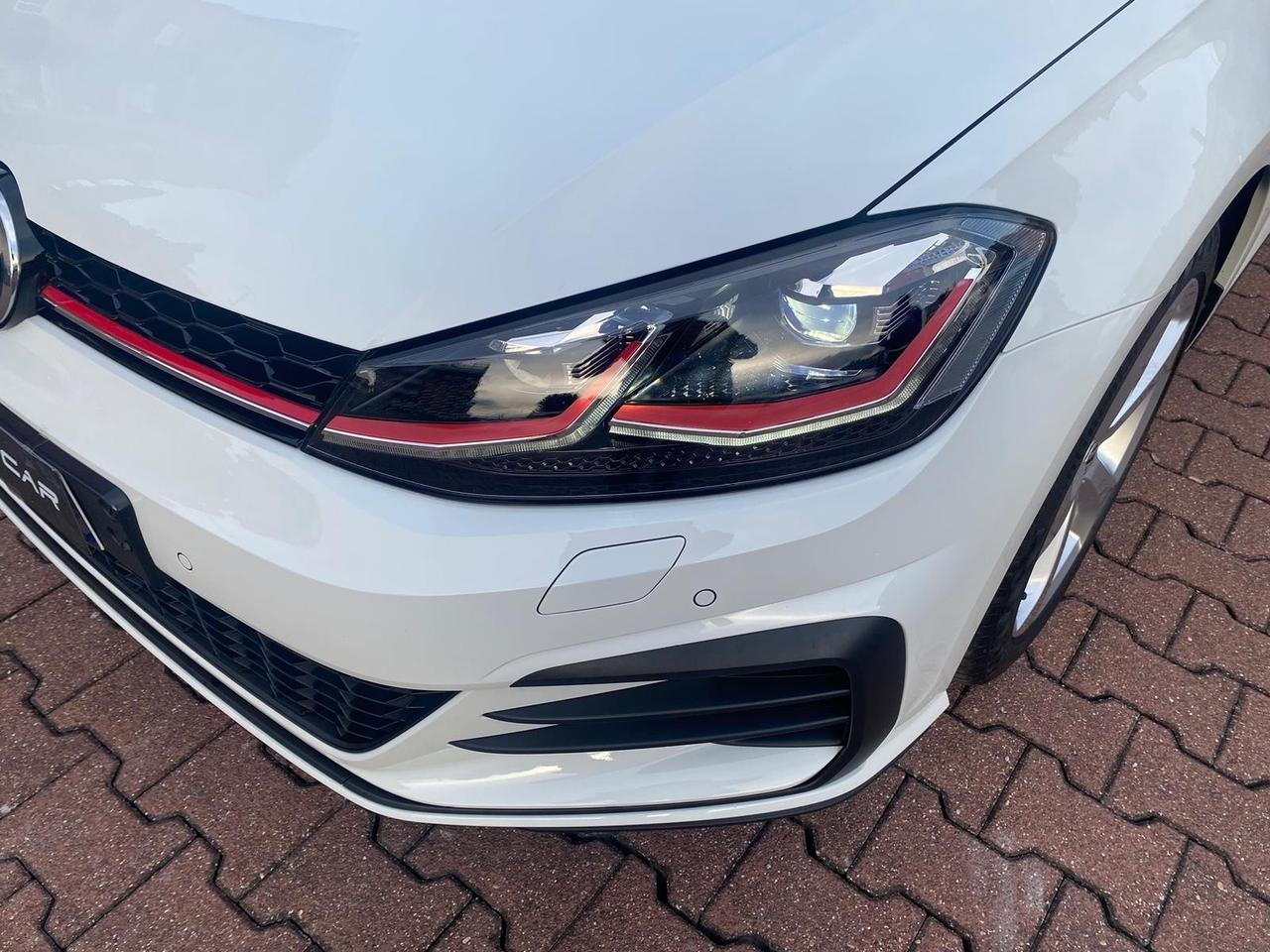 Volkswagen Golf GTI 7.5 Performance DSG 5p 2.0 Tsi 245 cv