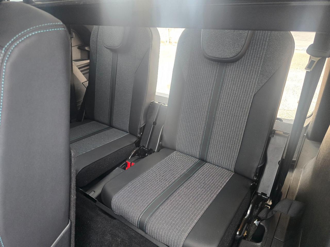 Peugeot 5008 BlueHDi 130 S&S EAT8 Allure