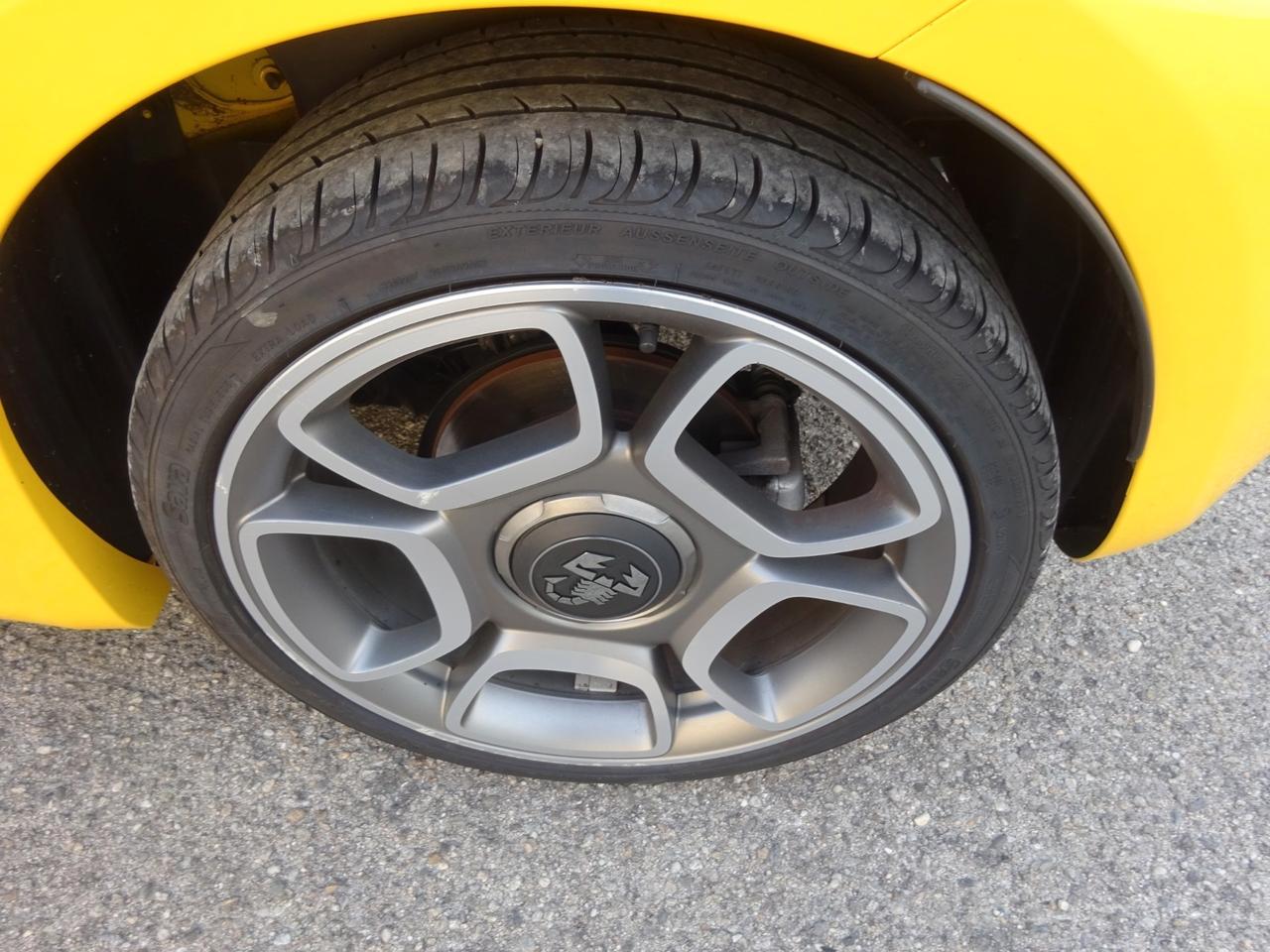 Abarth 595 1.4 Turbo T-Jet 145 CV