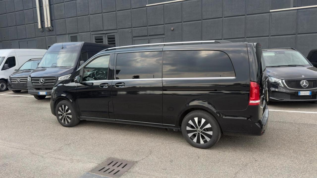 Mercedes-benz V 250 d Automatic 4Matic Premium Extralong