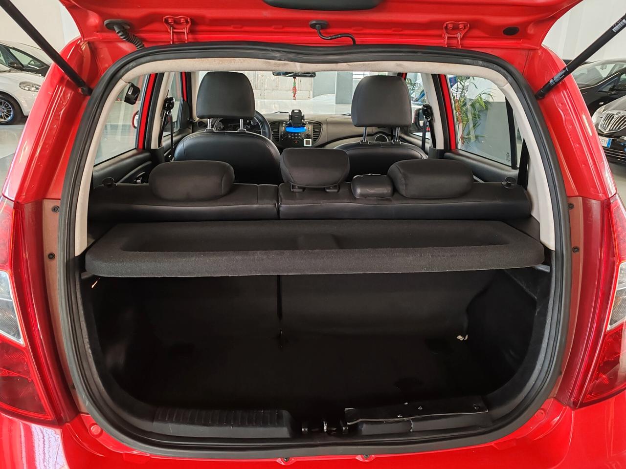 Hyundai i10 1.1 12V Sound Edition