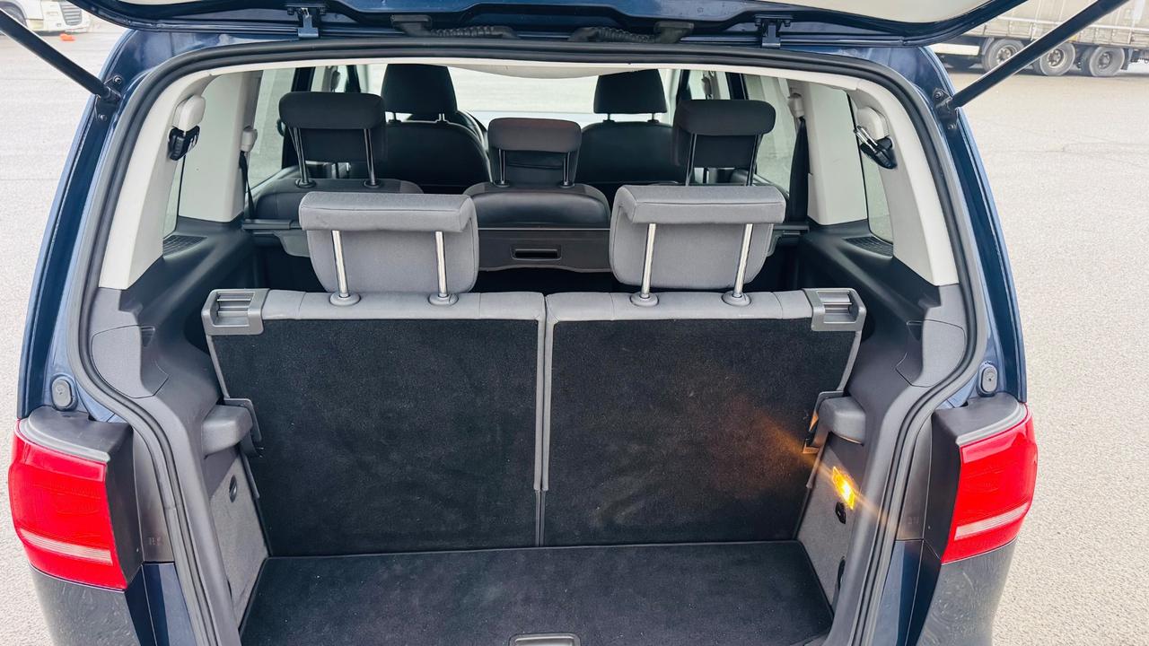 Volkswagen Touran 1.2 TSI Comfortline BMT