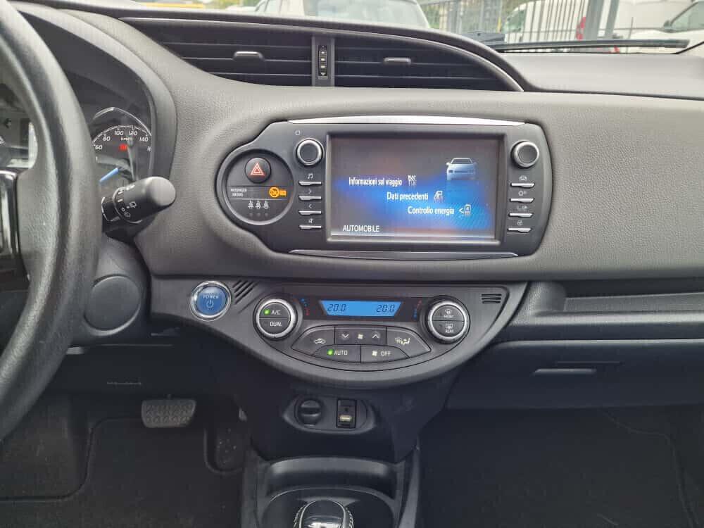 Toyota Yaris 1.5 Hybrid 5 porte Business
