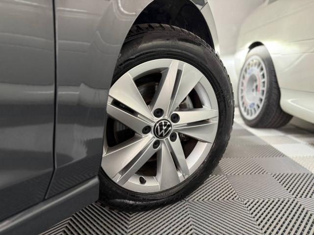 Volkswagen Golf 1.5 etsi evo Life 130cv dsg