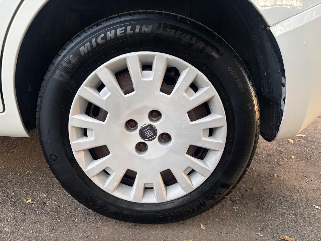 Fiat Qubo 1.4 8V 77 CV Active Natural Power