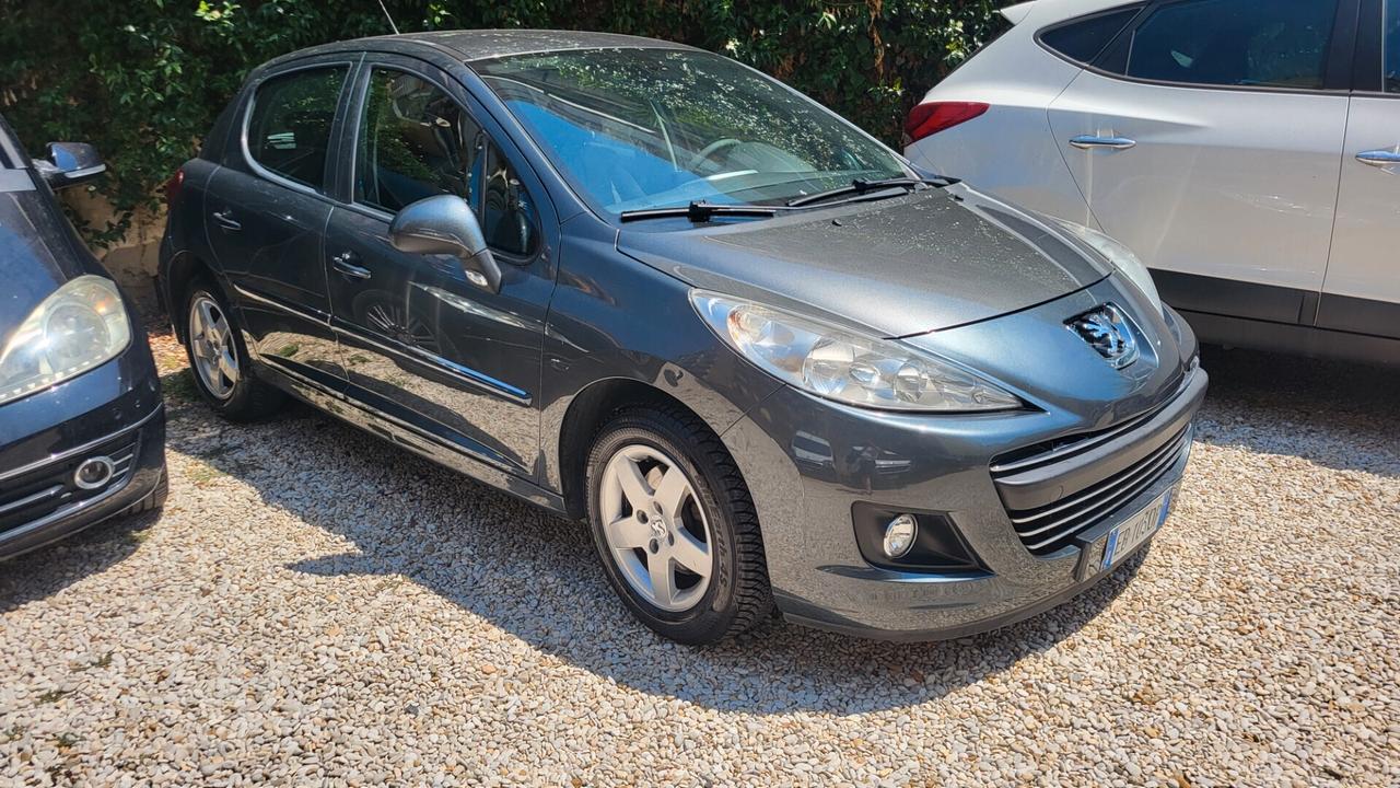 Peugeot 207 1.4 VTi 95CV 5p. XS