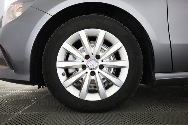 MERCEDES-BENZ A 180 A 160 d Automatic Executive