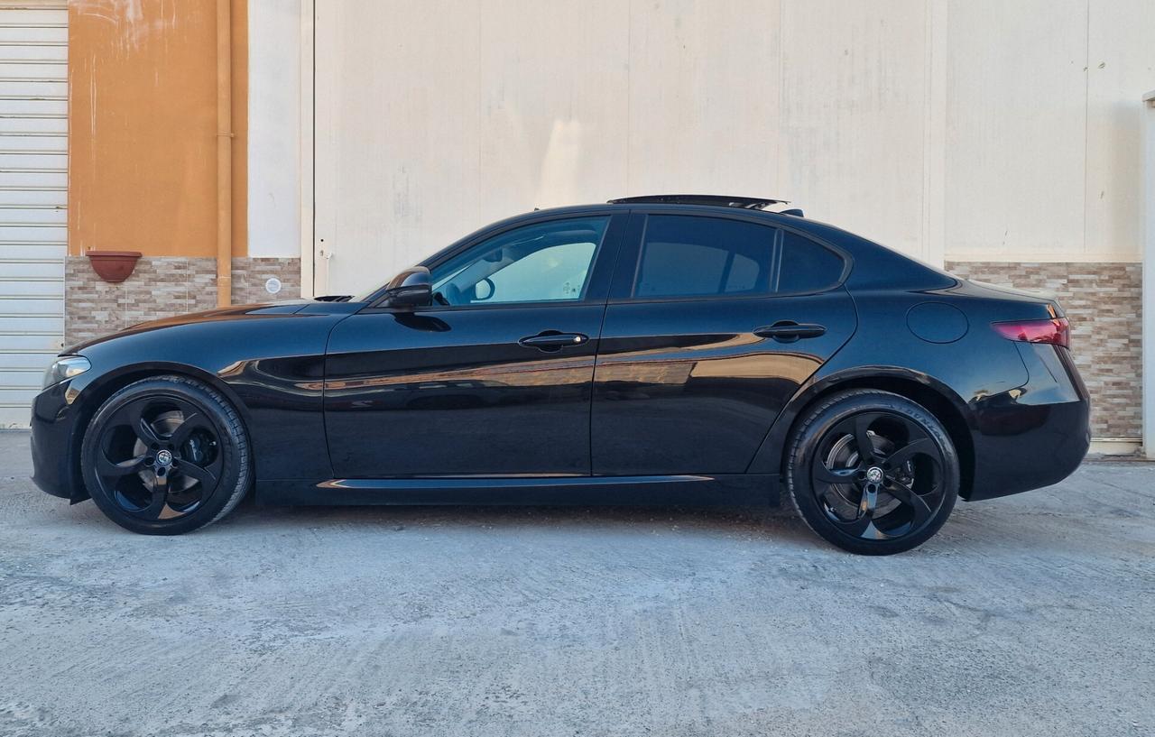 Alfa Romeo Giulia 2.2cc 150cv