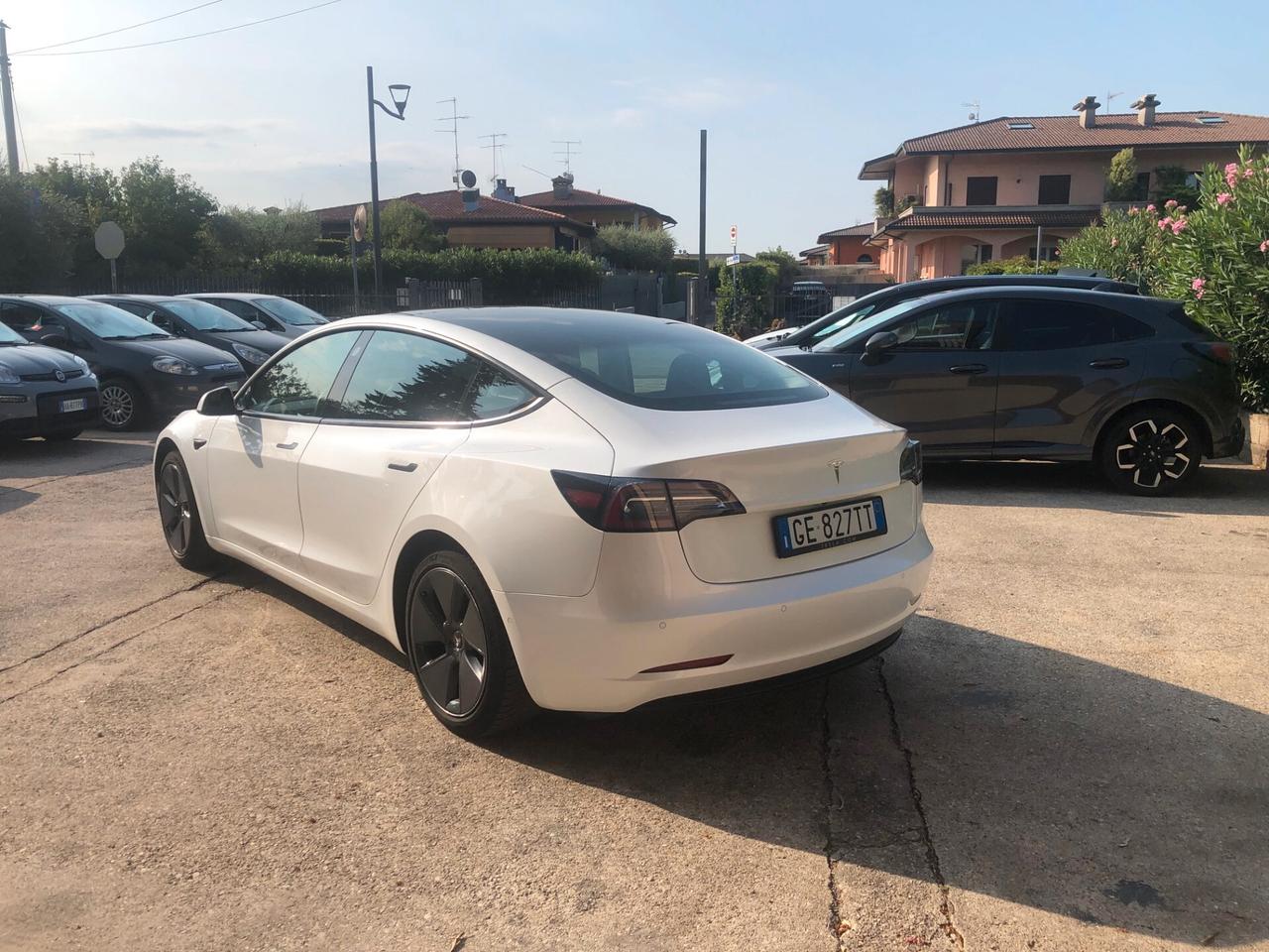 Tesla Model 3 Standard RWD Plus