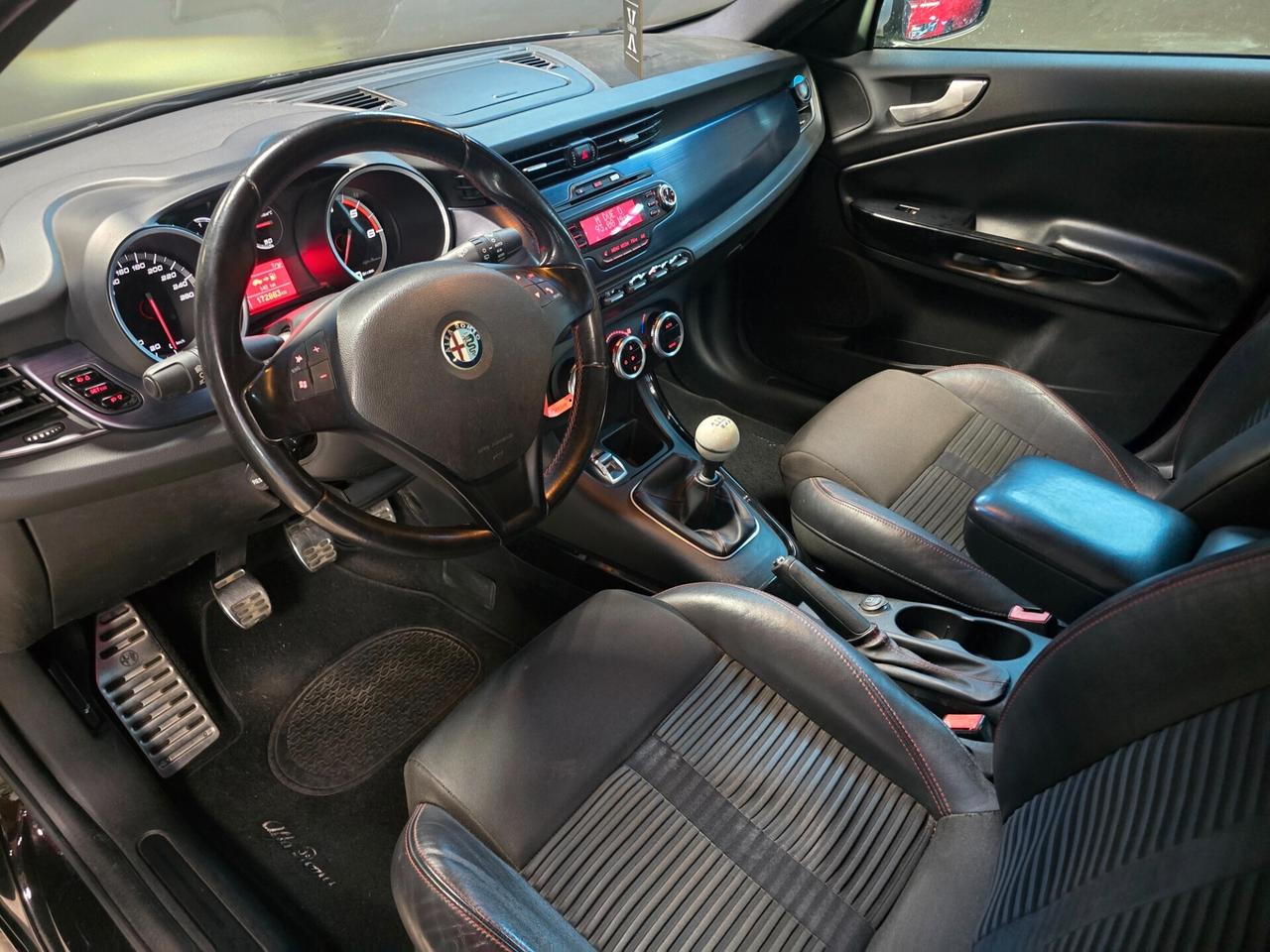 Alfa Romeo Giulietta 2.0 JTDm-2 140 CV Exclusive