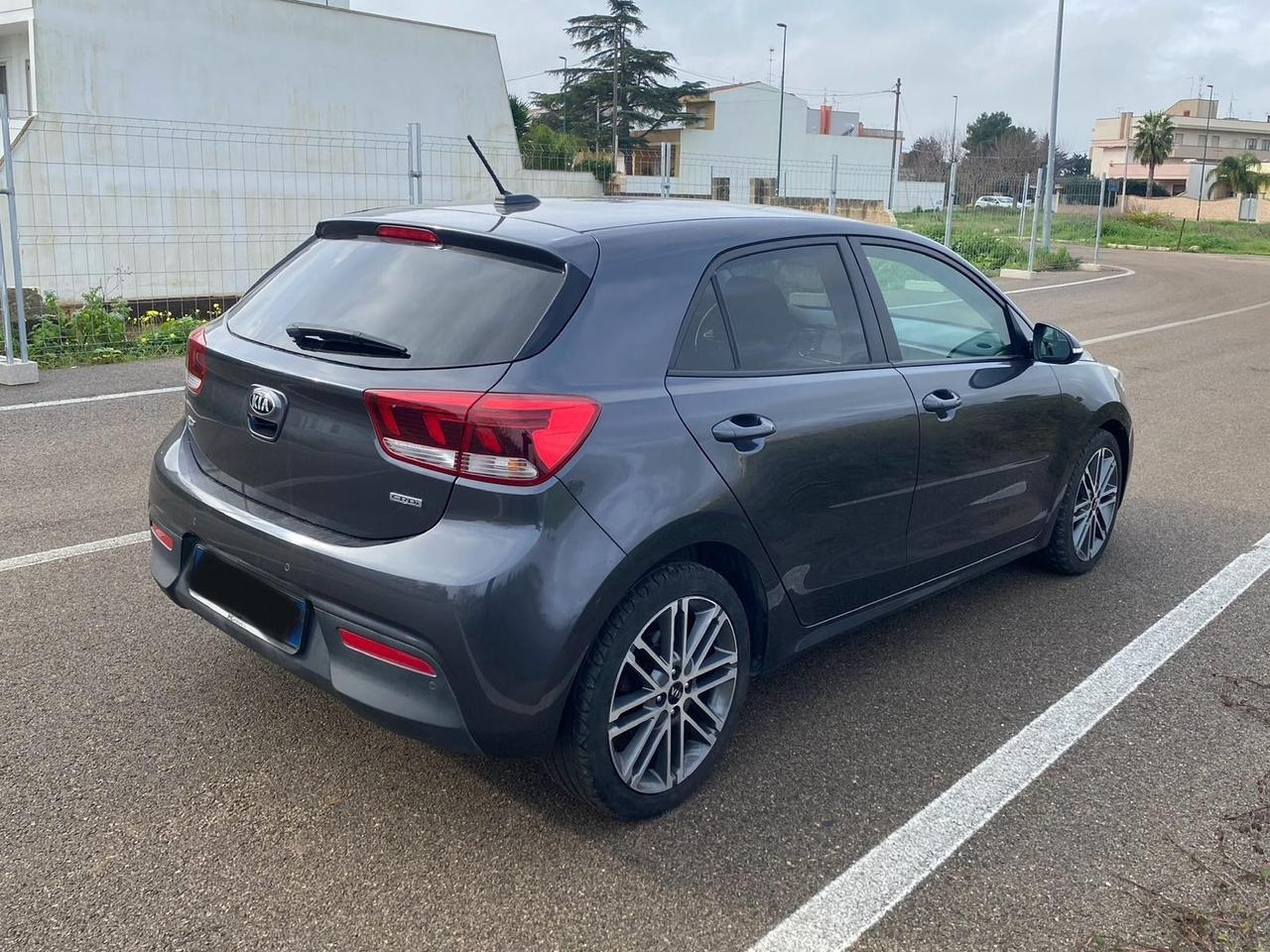 Kia Rio 1.4 CRDi 90CV 5 porte Cool