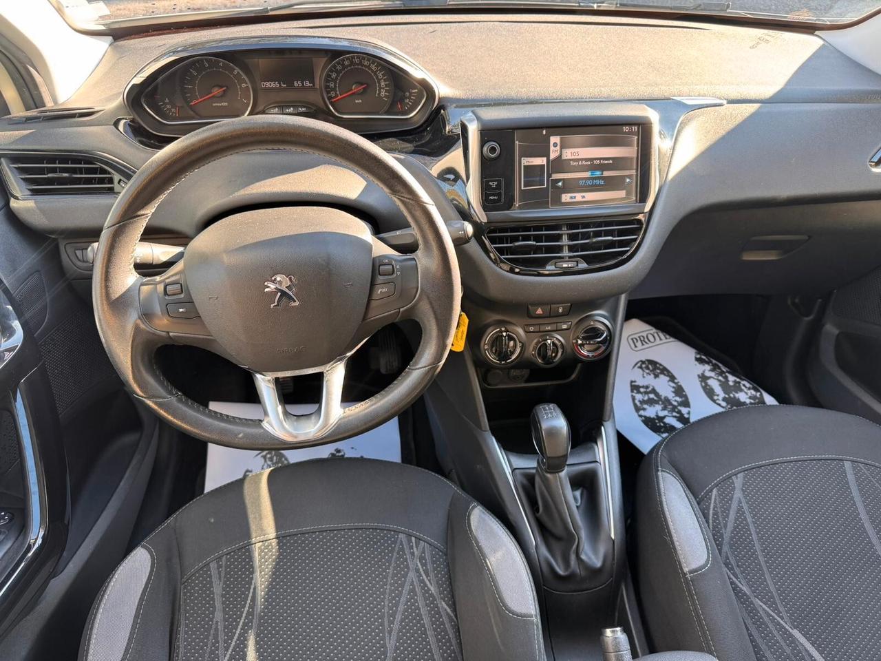 Peugeot 208 1.2 VTi 82 CV 5porte Allure GARANZIA 1 ANNO