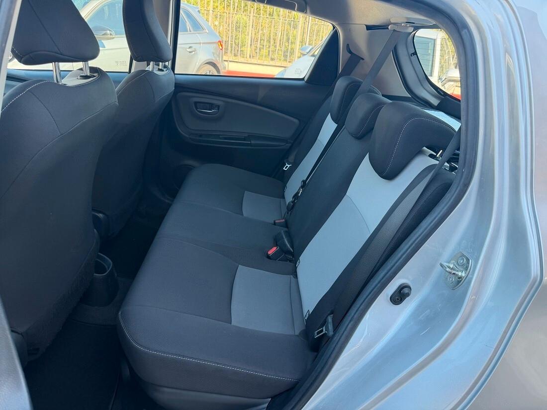 Toyota Yaris 1.5 Hybrid 5 porte Business