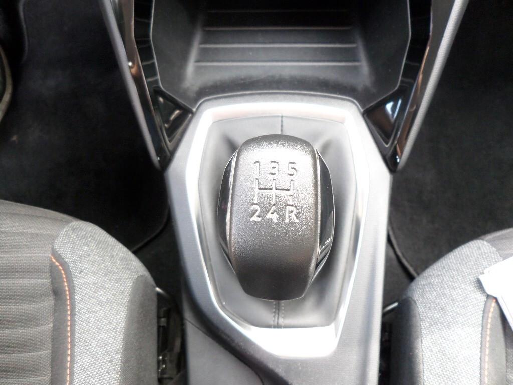 PEUGEOT 208 PURETECH 1.2 5P ACTIVE PACK - Apple CarPlay-AndroidAuto-Park-Lega 16"