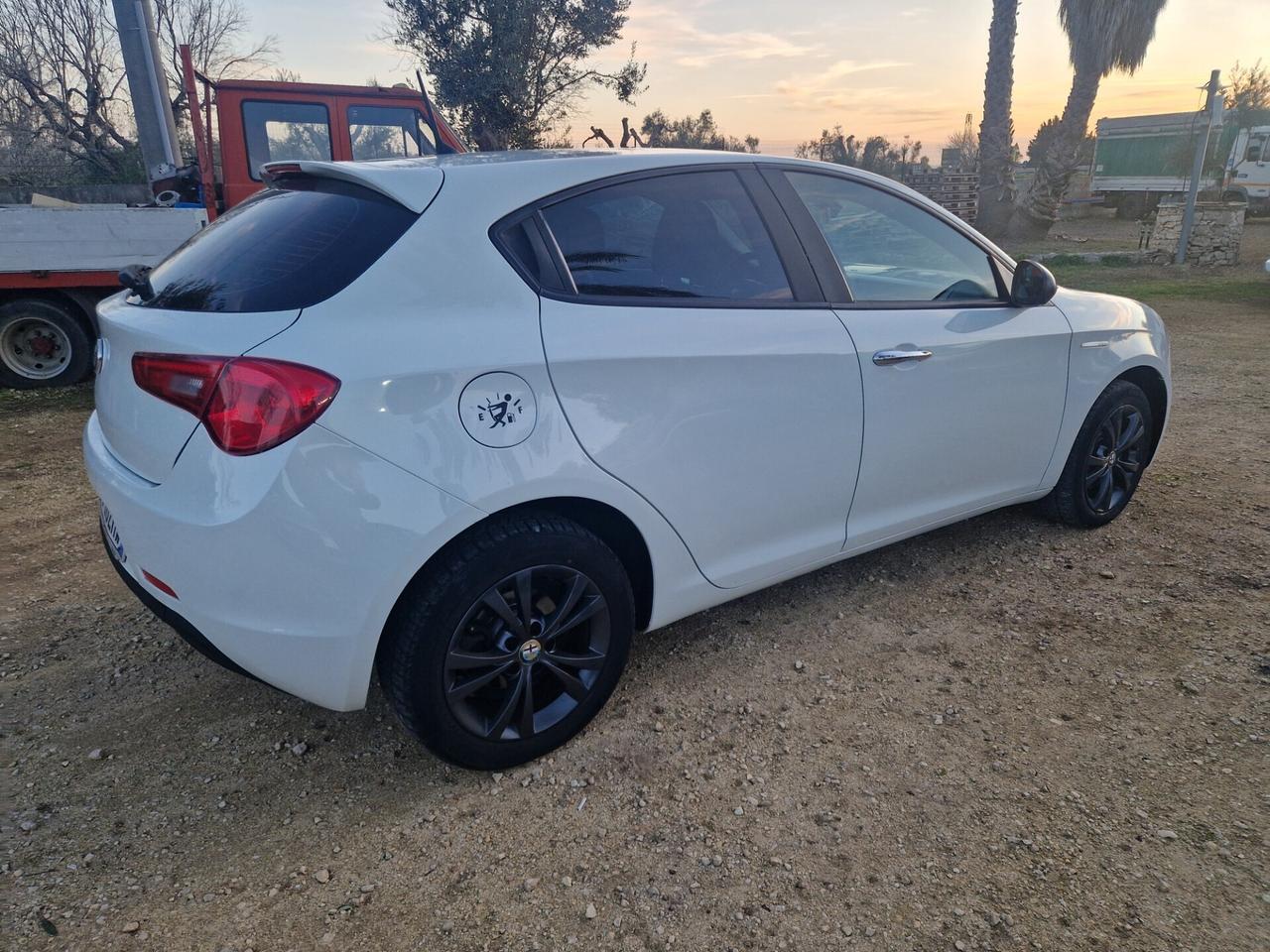 Alfa Romeo Giulietta 1.6 Mjet 120 CV - 2015