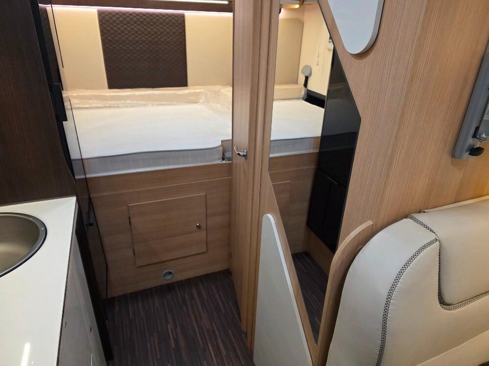 CAMPER MCLOUIS GLAMYS 226