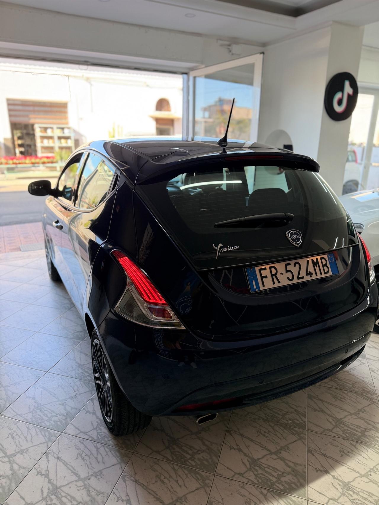 Lancia Ypsilon 1.2 69 CV 5 porte GPL Ecochic Gold