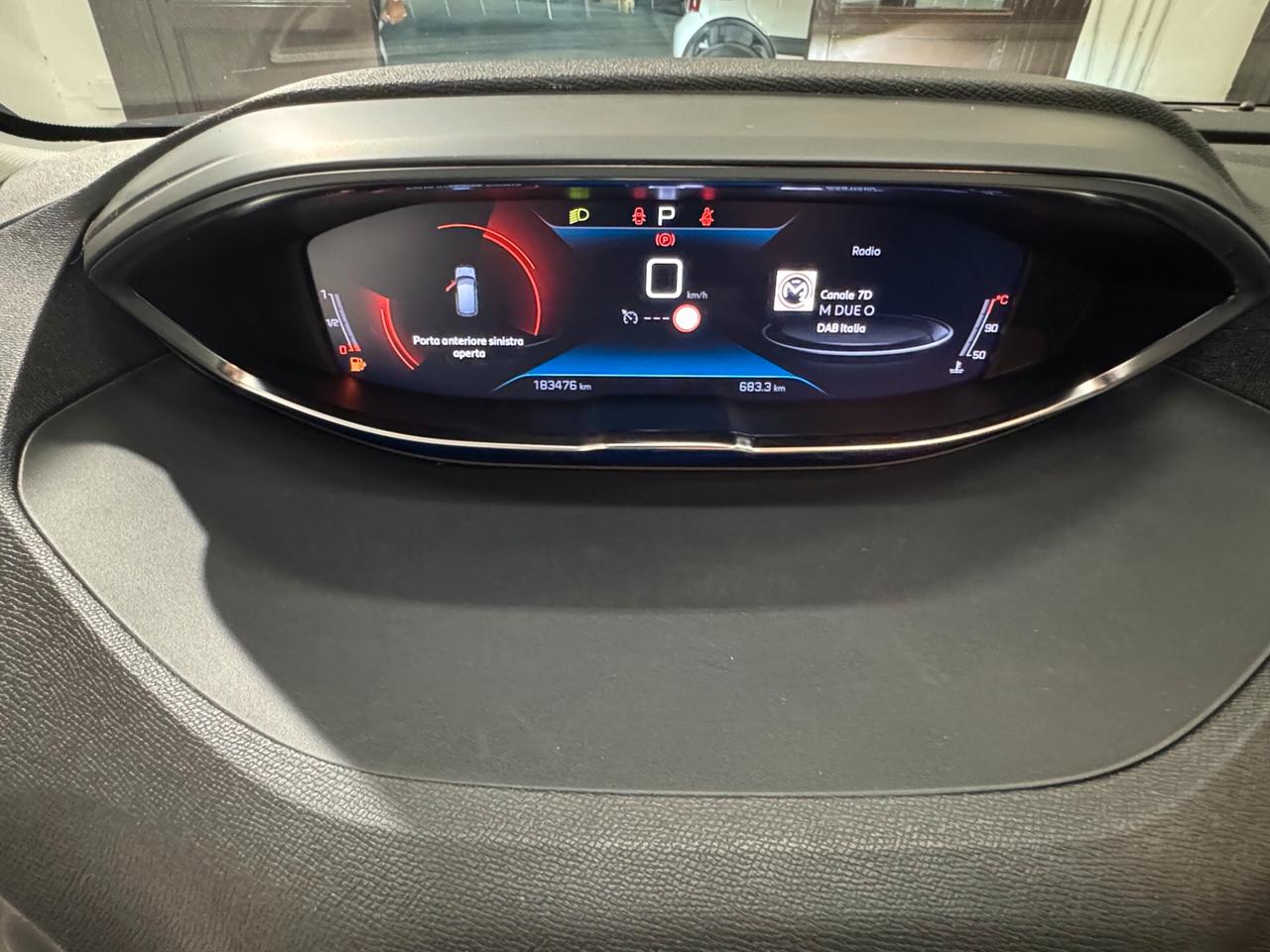 Peugeot 3008 BlueHDi 130 S&S EAT8 Active Business