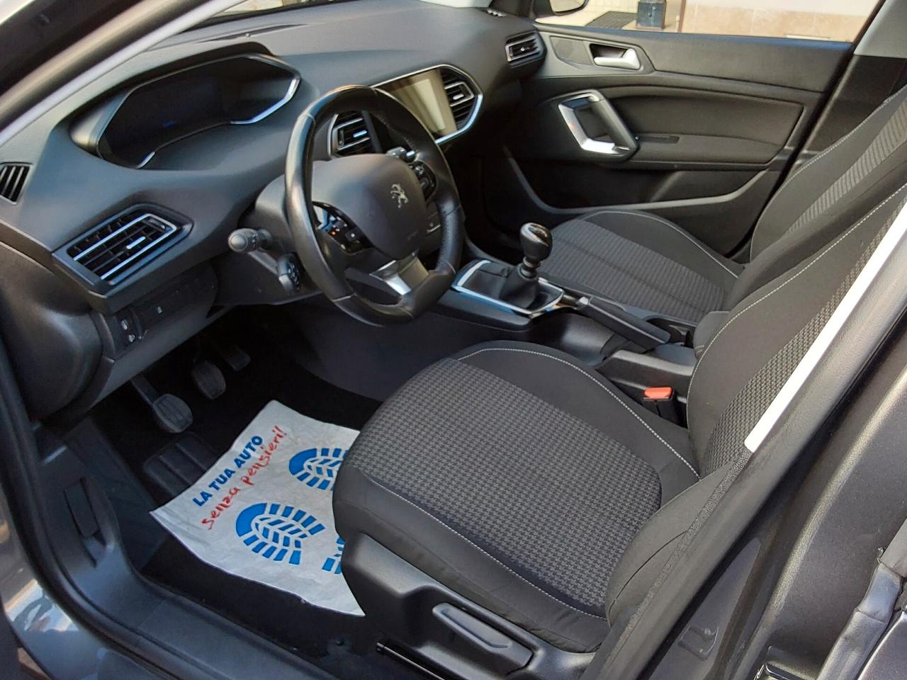 Peugeot 308 1.5 BlueHDi 130 Cv Business