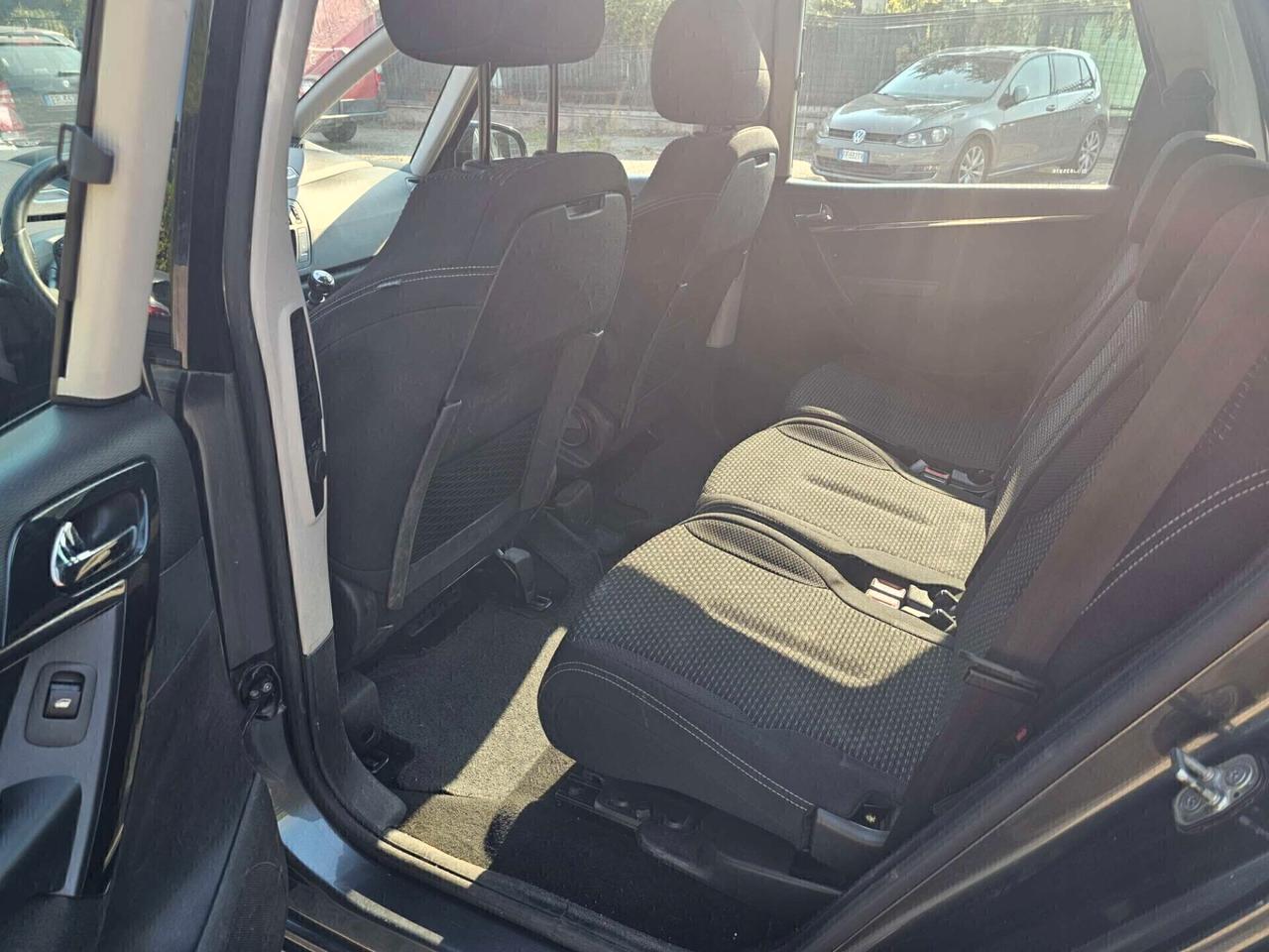 Citroen C4 Picasso 1.6 e-HDi 115 Exclusive