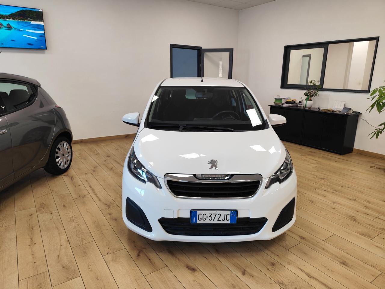 Peugeot 108 VTi 72 S&S 5 porte Allure