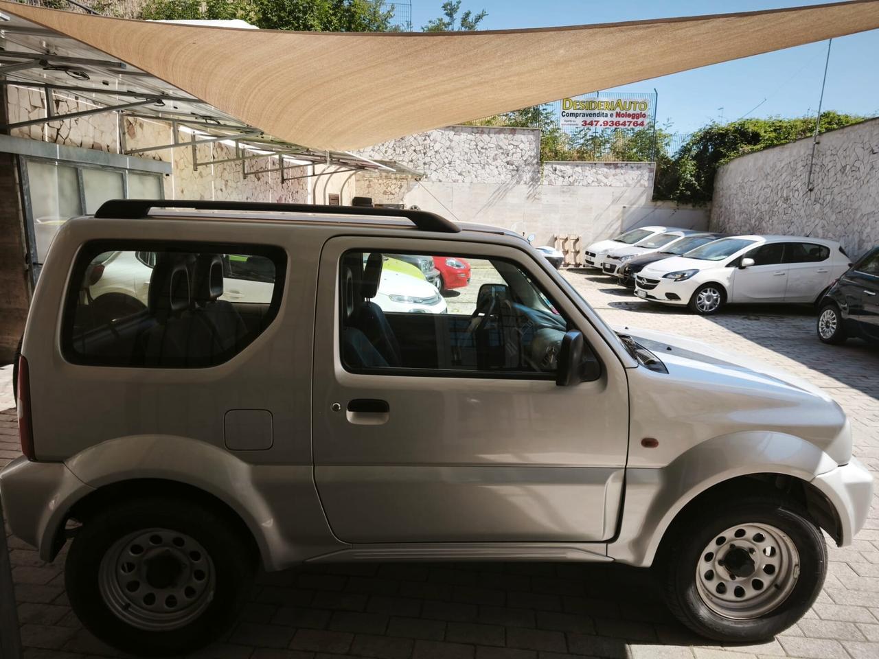 Suzuki Jimny 1.3i 16V cat 4WD JLX