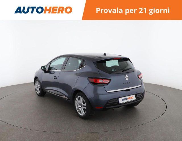 RENAULT Clio TCe 12V 75 CV 5 porte Moschino Zen