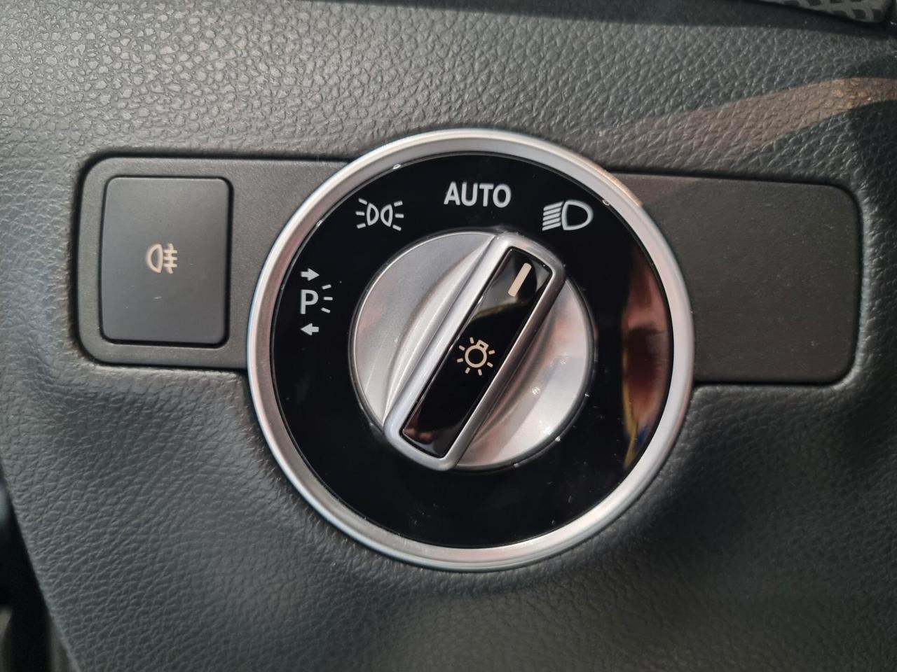 Mercedes-benz B 180 d Automatic Sport