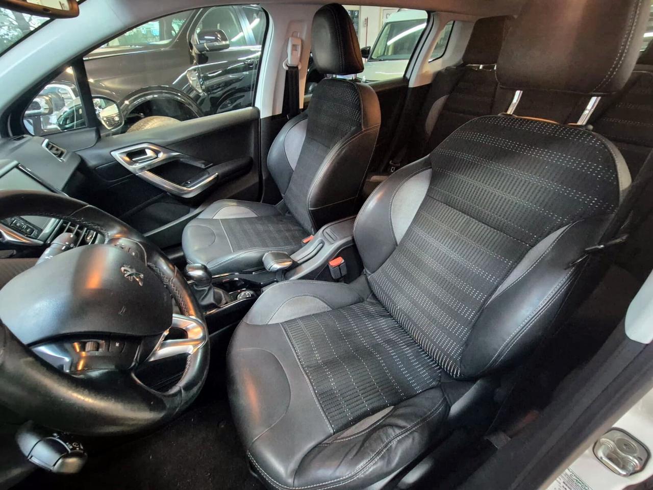 Peugeot 2008 BlueHDi 100 Allure