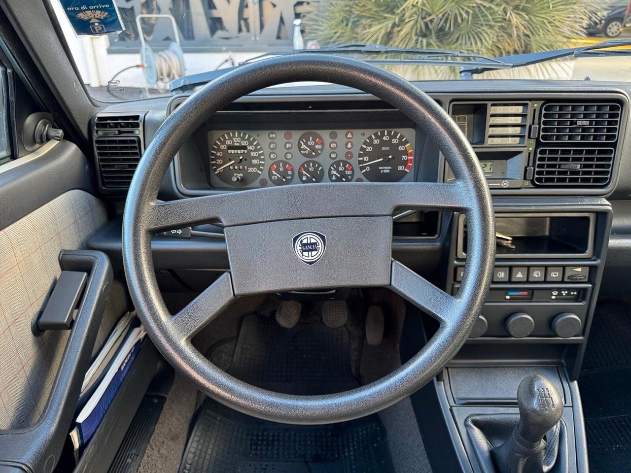 Lancia Delta 1.6 i.e. 90cv