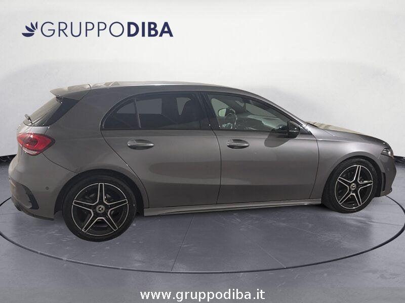 Mercedes-Benz Classe A - W177 2018 Diesel A 180 d Premium auto