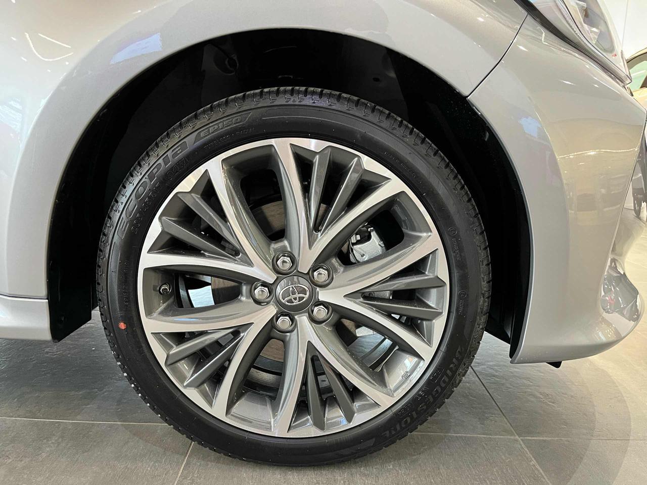 Toyota Yaris 1.5 130 Hybrid 5 porte Lounge