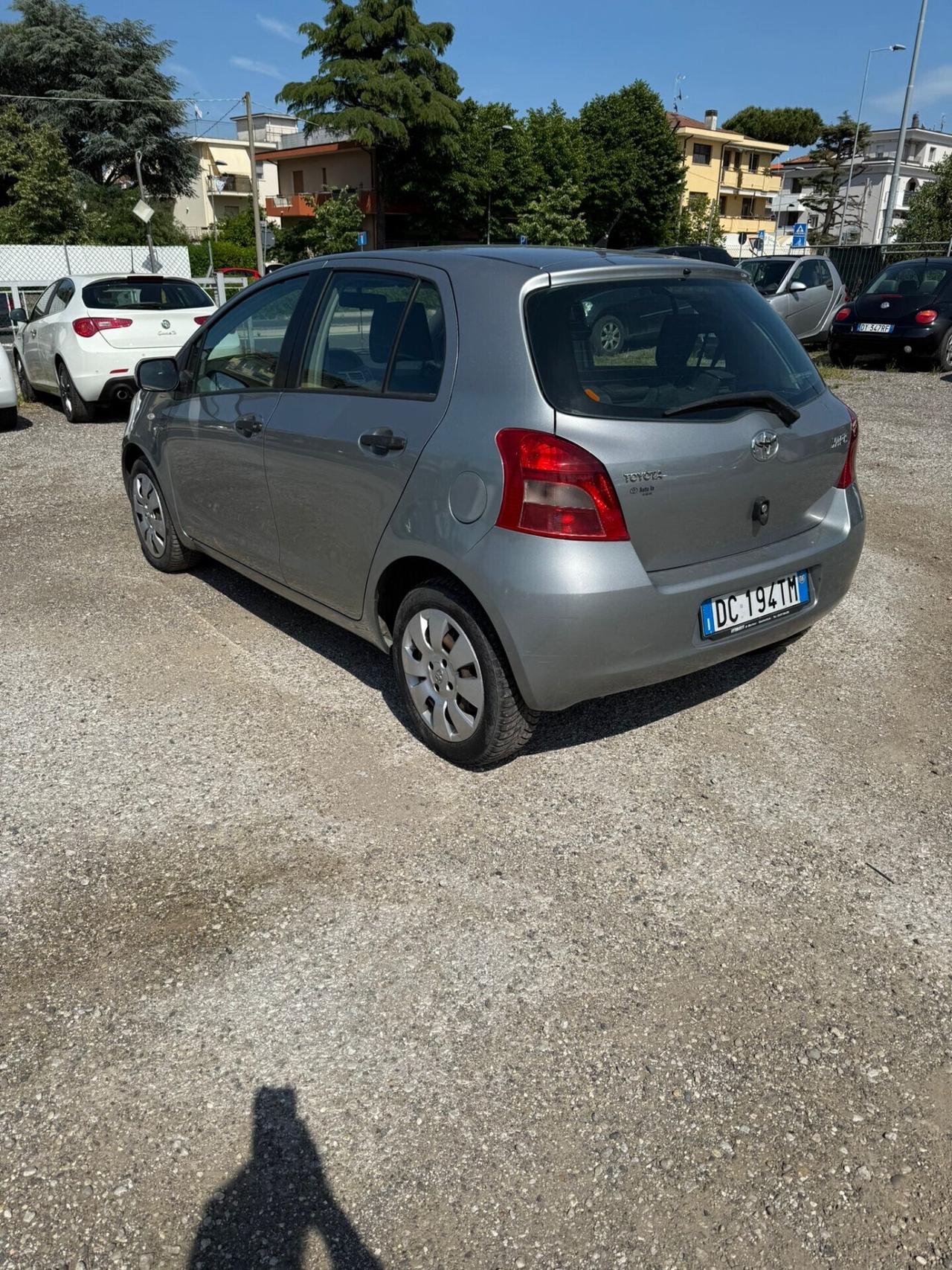 Toyota Yaris 1.4 D-4D 5 porte Sol