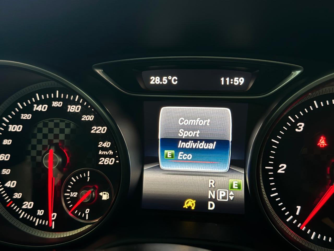 Mercedes A 200 D Premium Force 4Matic 7G-DCT TETTO APRIBILE