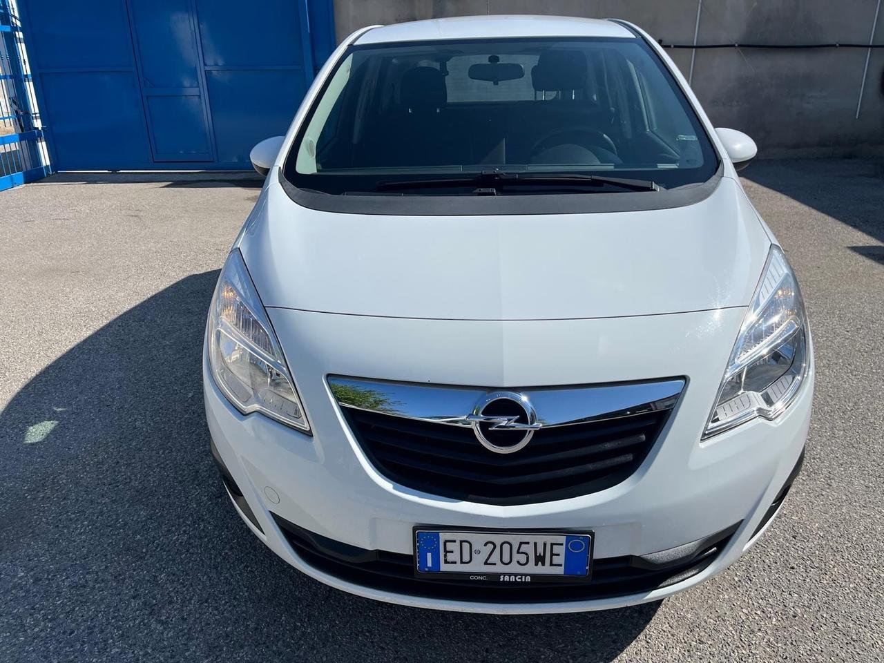 Opel meriva-1.4 benz/100 cv-Full-2011
