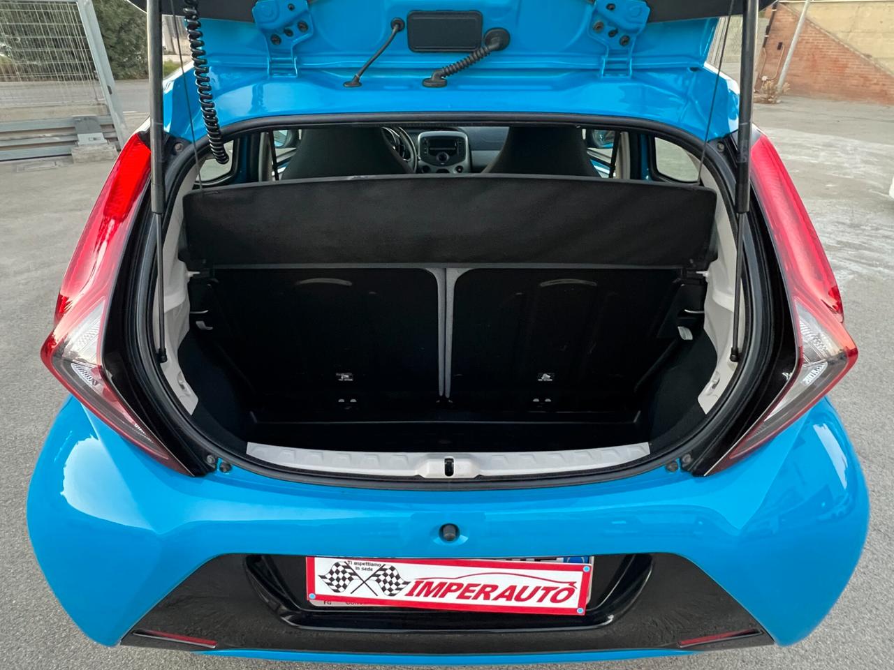 Toyota Aygo Connect 1.0 VVT-i X-COOL 1PROPRIETARIO