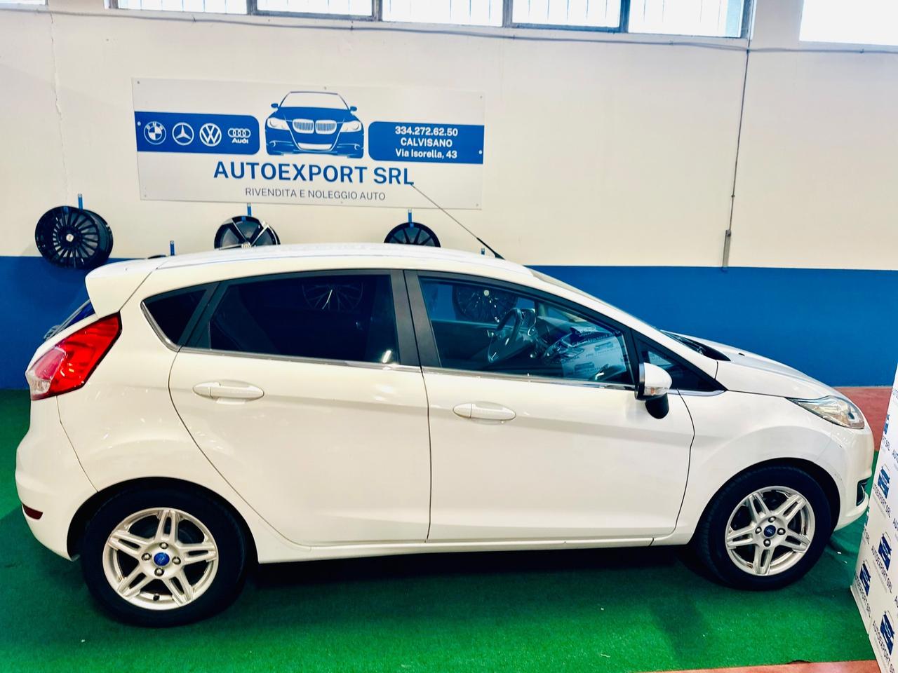 Ford Fiesta 1.5 TDCi 75CV 5 porte Titanium/2015/ok neopatentati